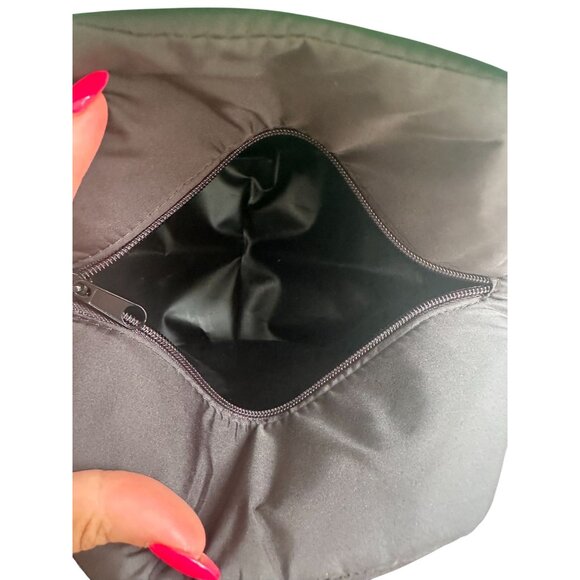 PINK VICTORIAS SECRET Pineapple Cooler Bag NEW NWT - Picture 3 of 5